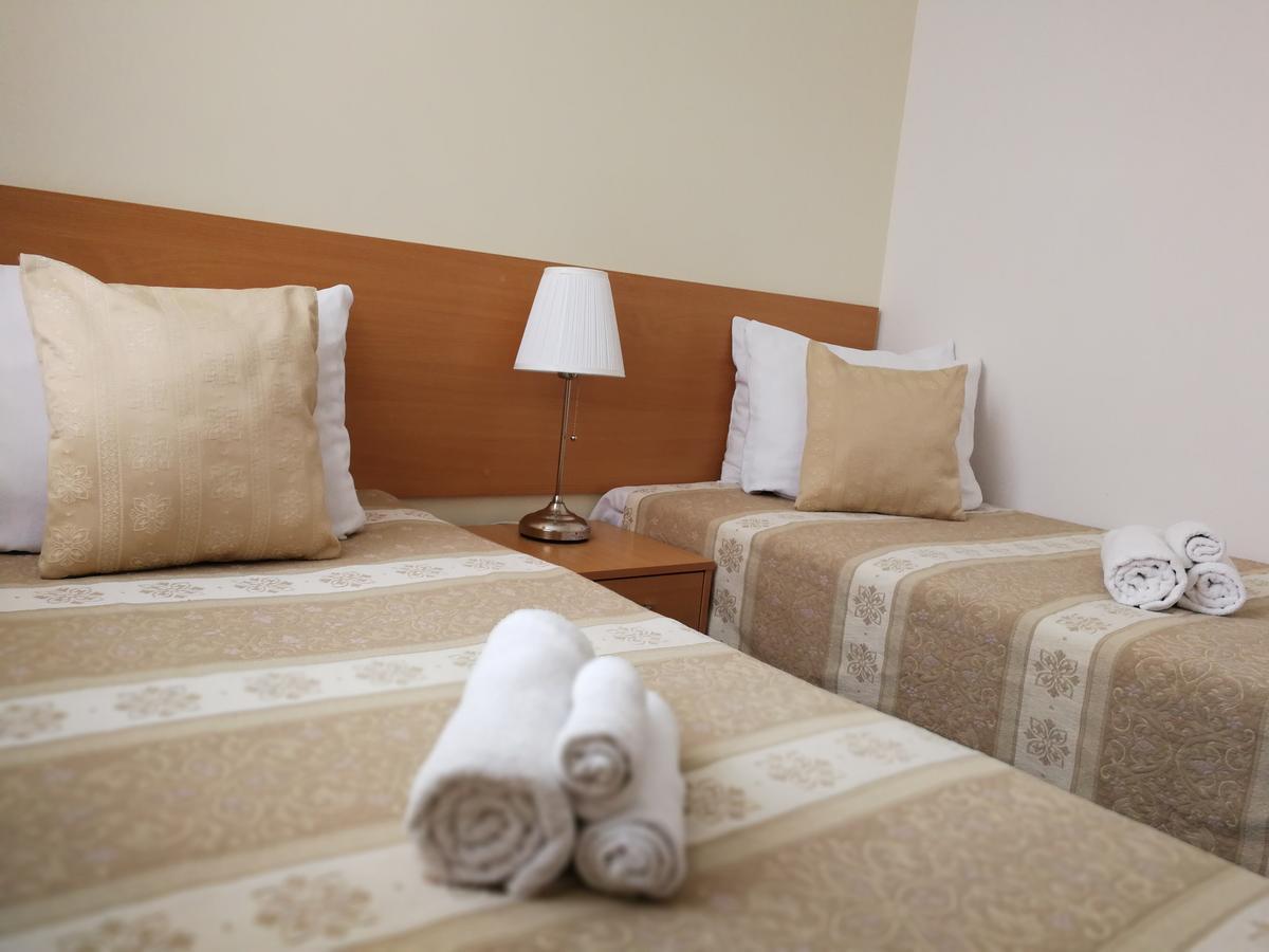 Hotel Angelas Utena Buitenkant foto