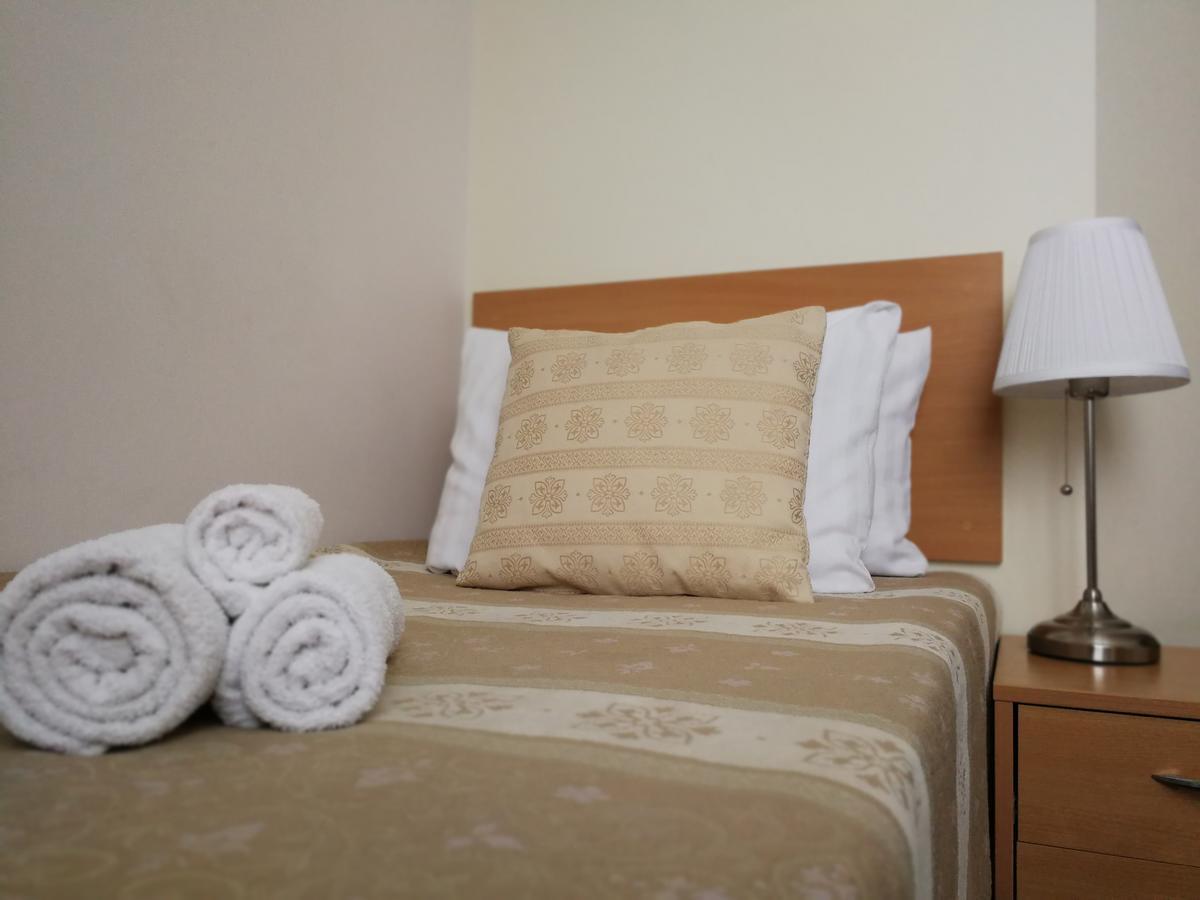 Hotel Angelas Utena Buitenkant foto